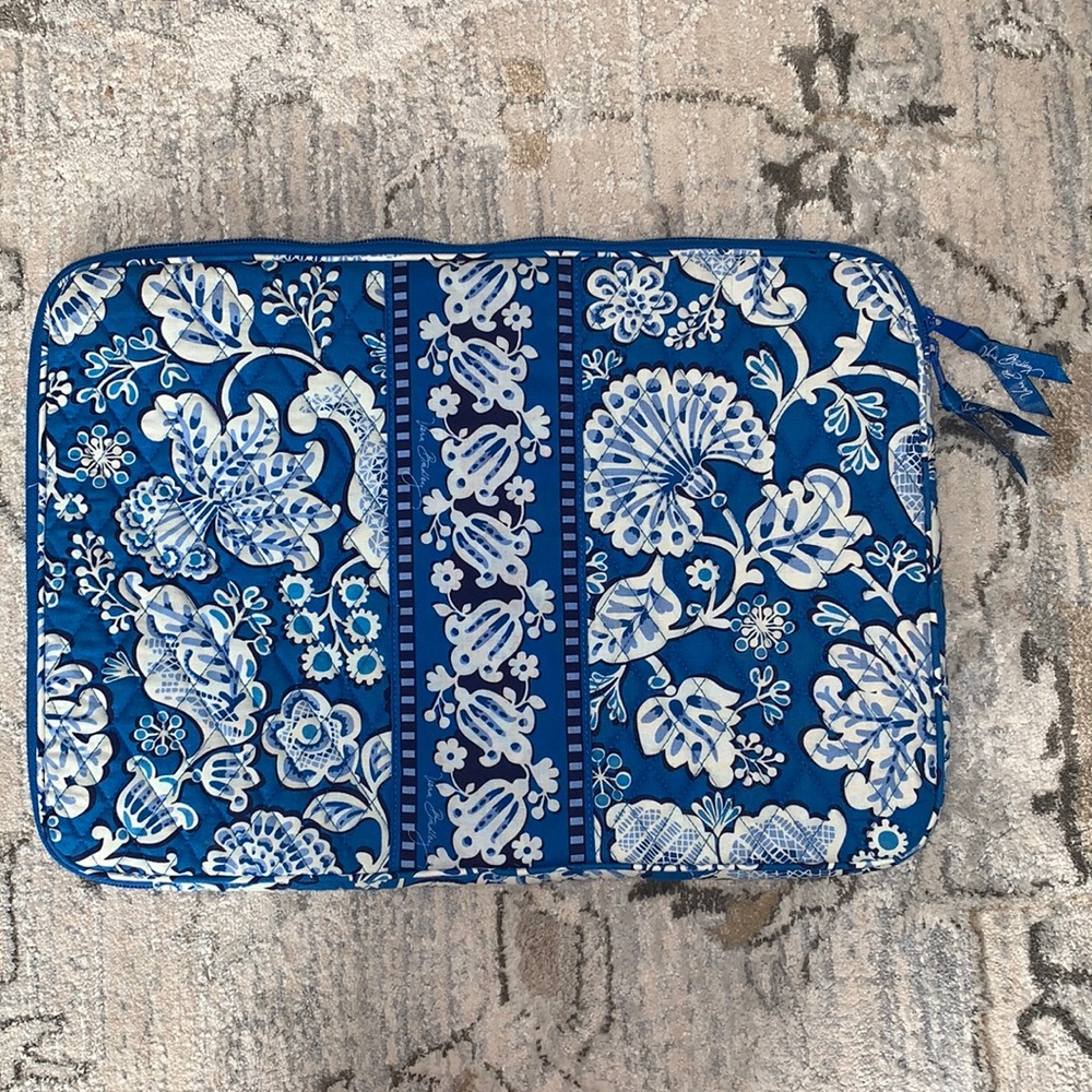 Vera Bradley laptop bag